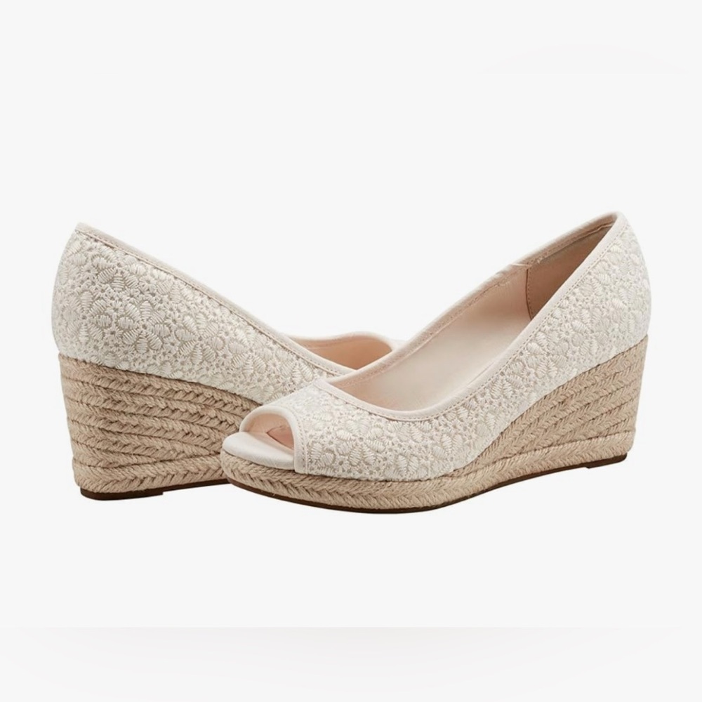 BANDOLINO NUI ESPADRILLE WEDGE CREAM IVORY BEACHY BOHEMIAN LACE SANDALS 7.5